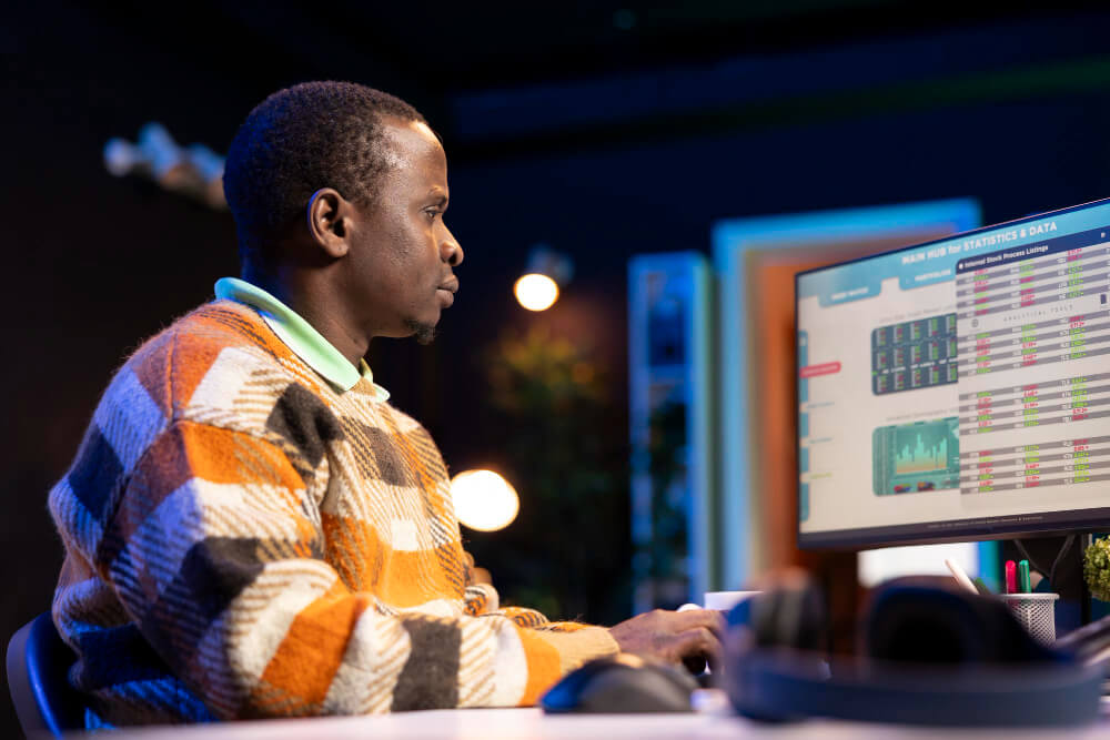 Compliance with Advanced Transaction Monitoring  Solutions